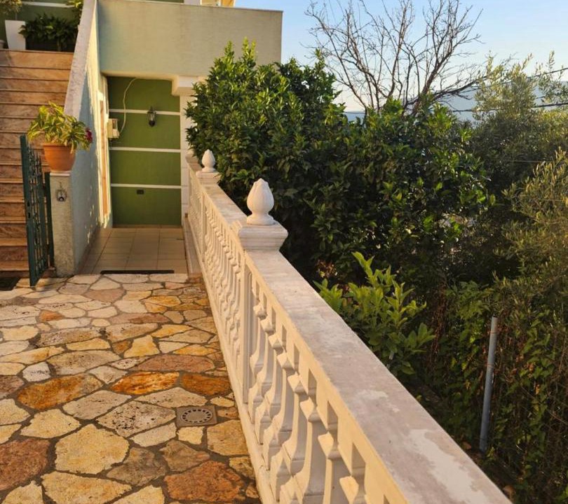 Photo of Patio Balcony in Orikum