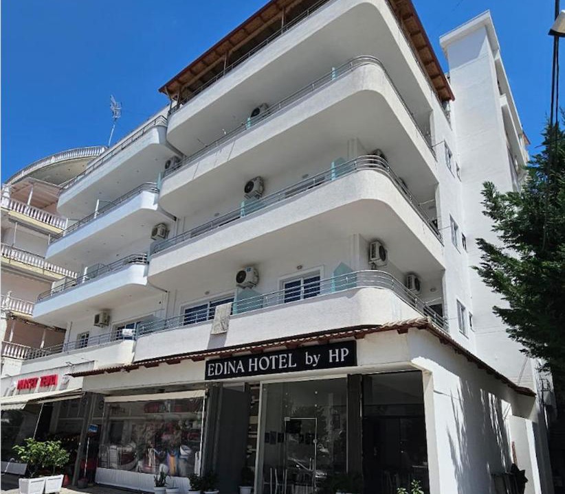 Photo of Others in Sarande