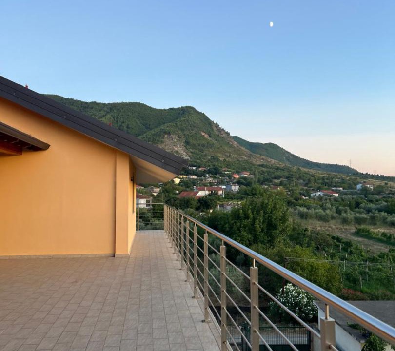 Photo of Others in Sakës