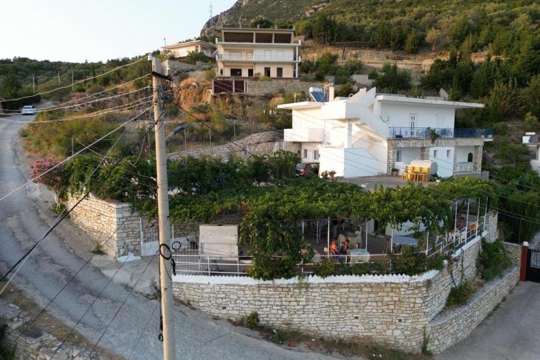 Photo of Others in Qeparo