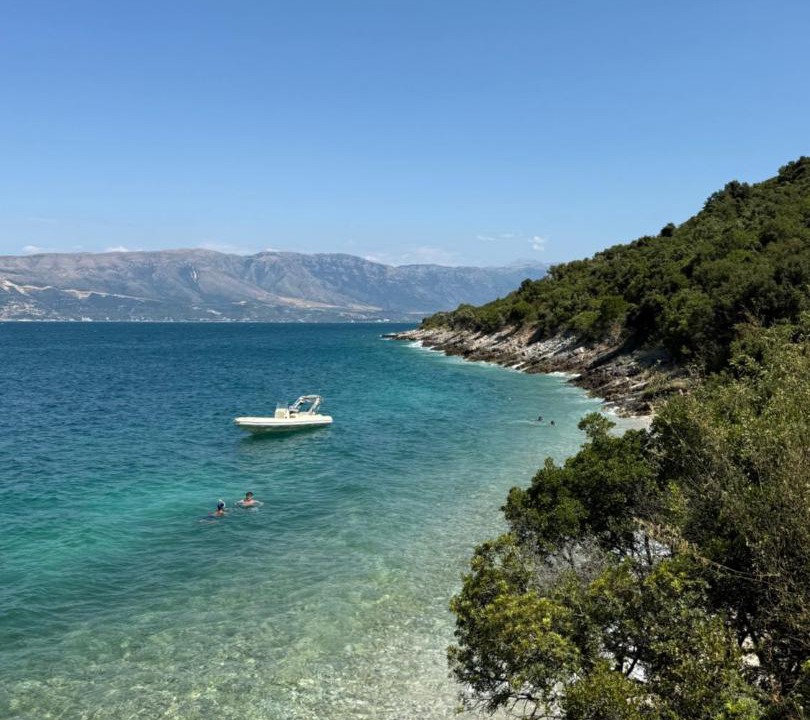 Photo of Others in Mbrostar-Urë