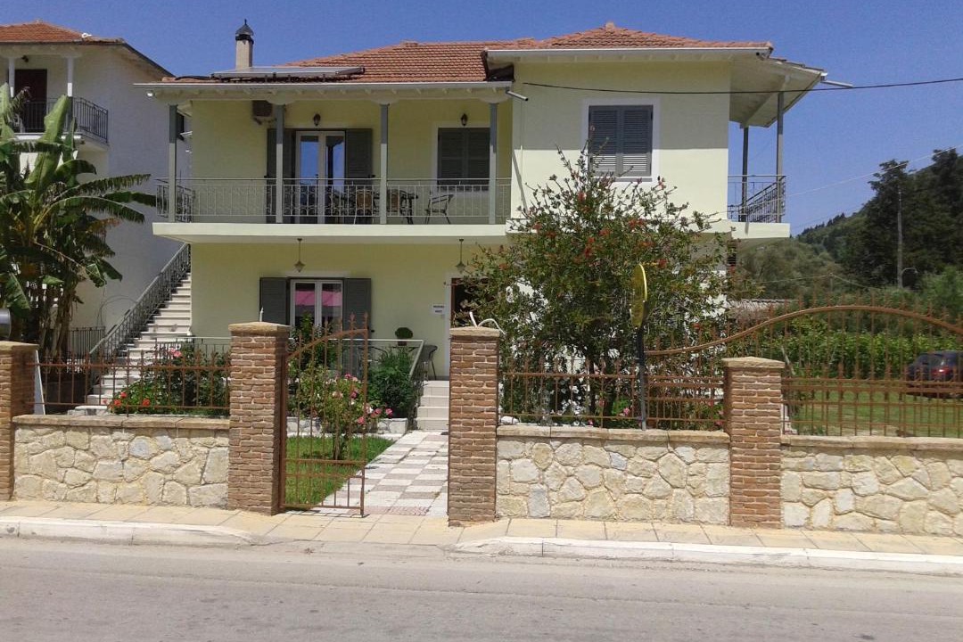 Photo of Others in Vassiliki