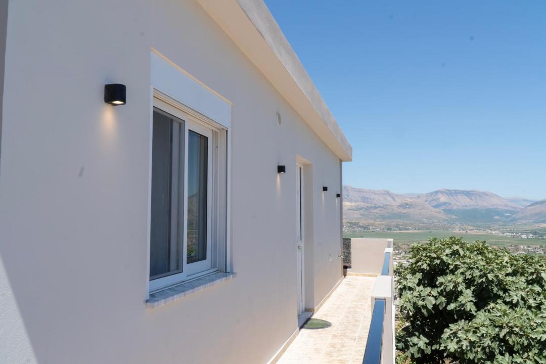 Photo of Others in Sarande