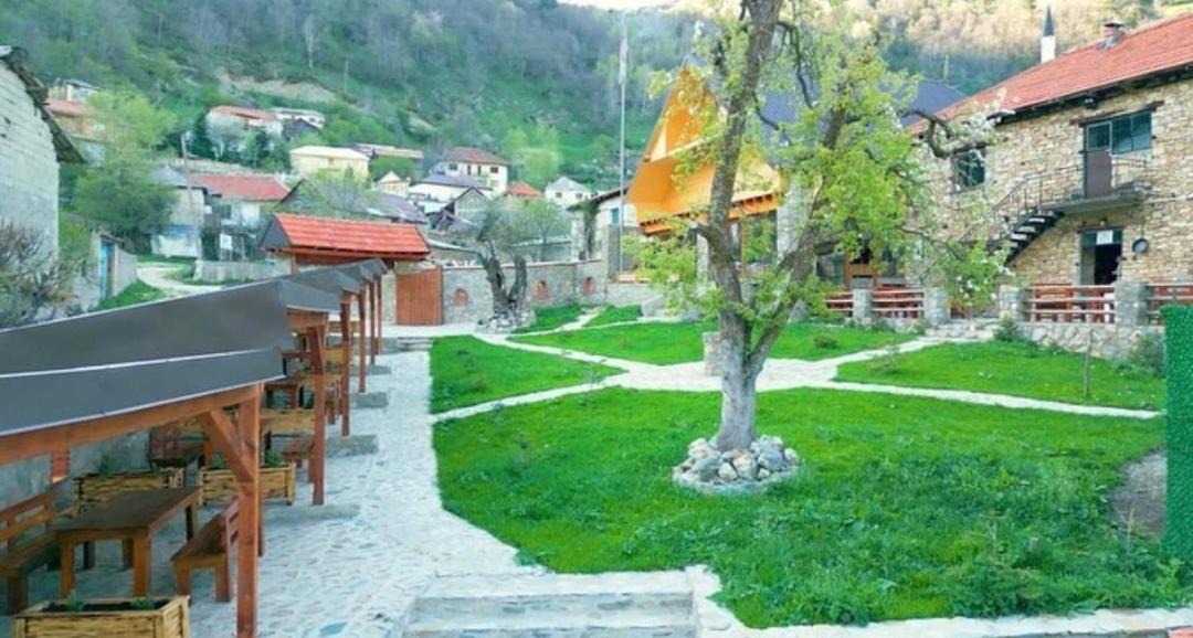 Photo of Others in Prevalla
