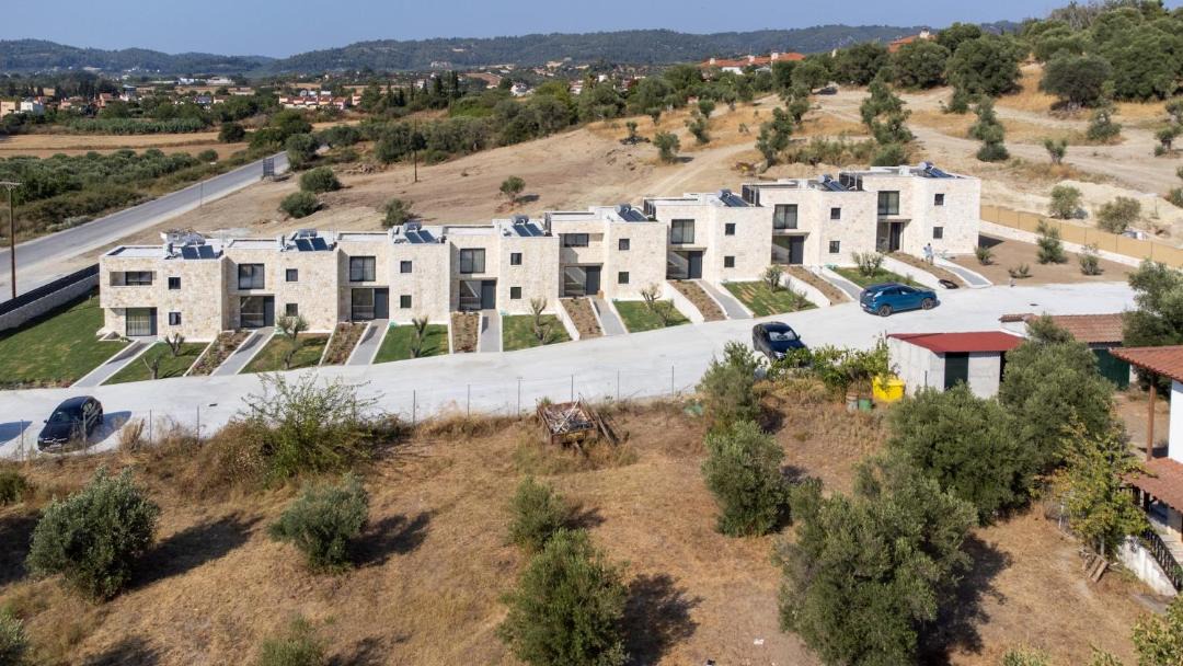 Photo of Others in Kassandra