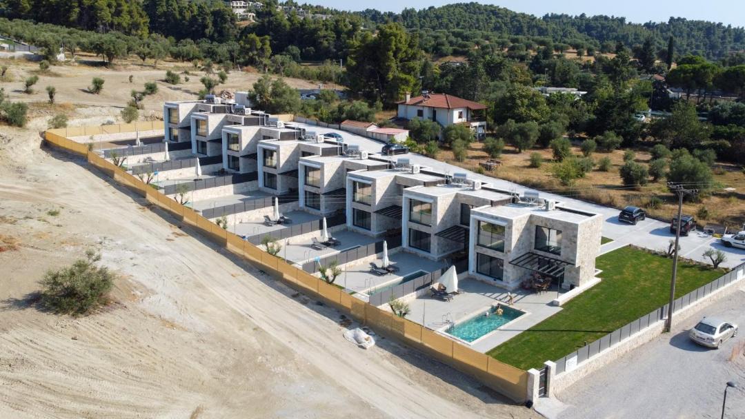 Photo of Others in Kassandra