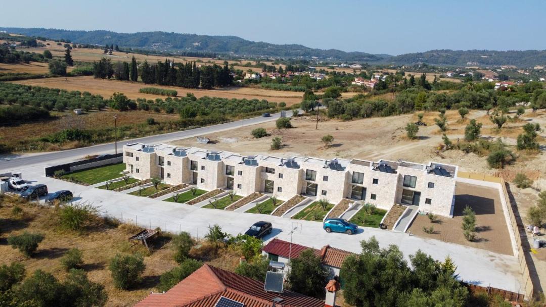 Photo of Others in Kassandra