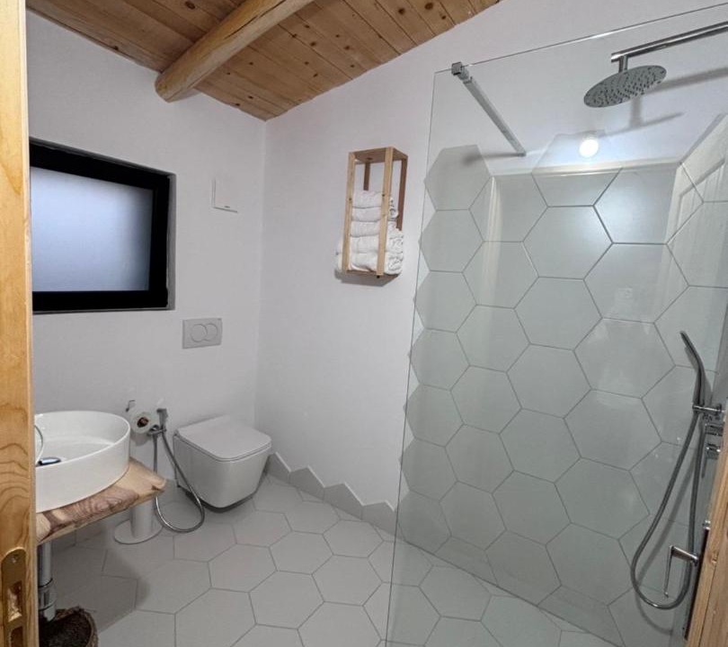 Photo of Bathroom in Sakës