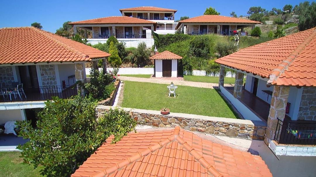 Photo of Others in Aristotelis