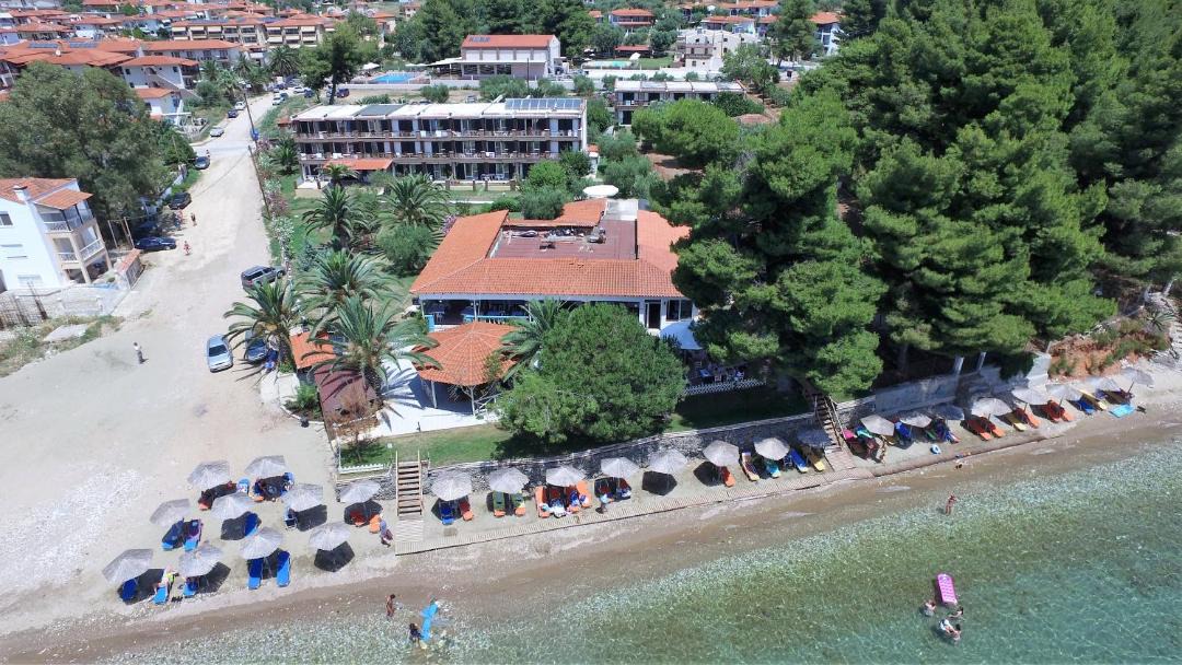 Photo of Others in Metamorfosi