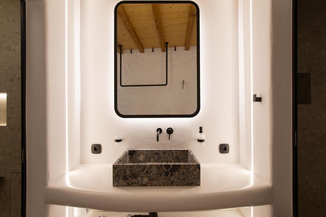 Photo of Bathroom in Ano Mera