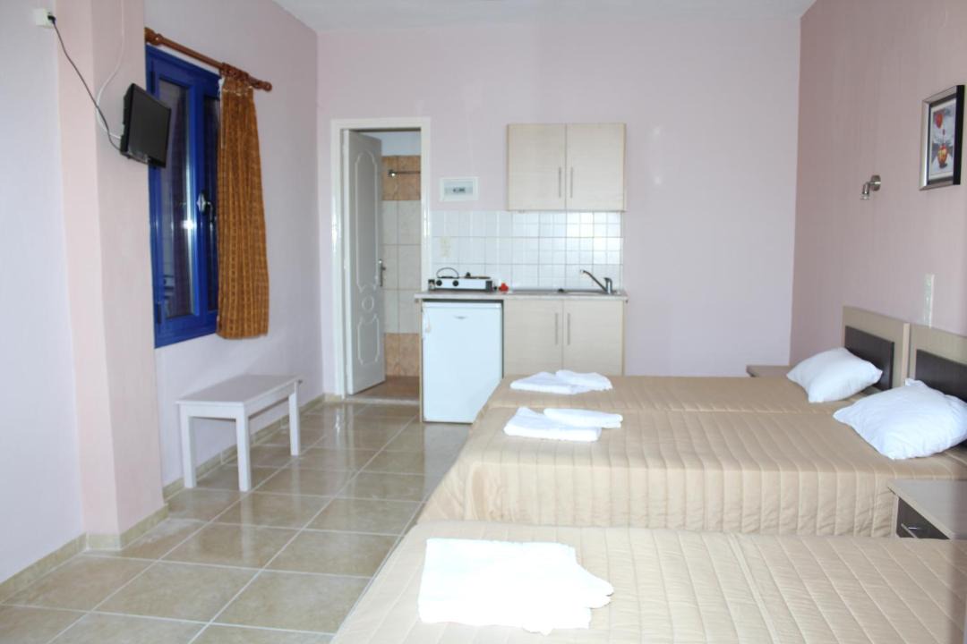 Photo of Others in Anaxos