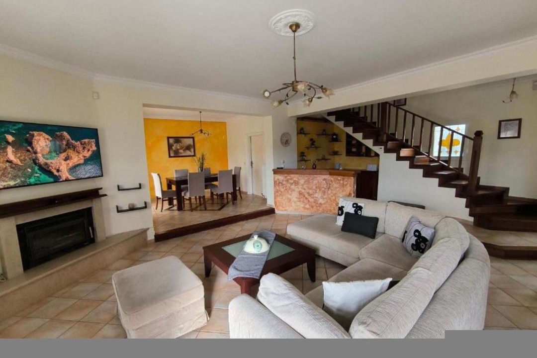 Photo of Livingroom in Tsoukaladhes