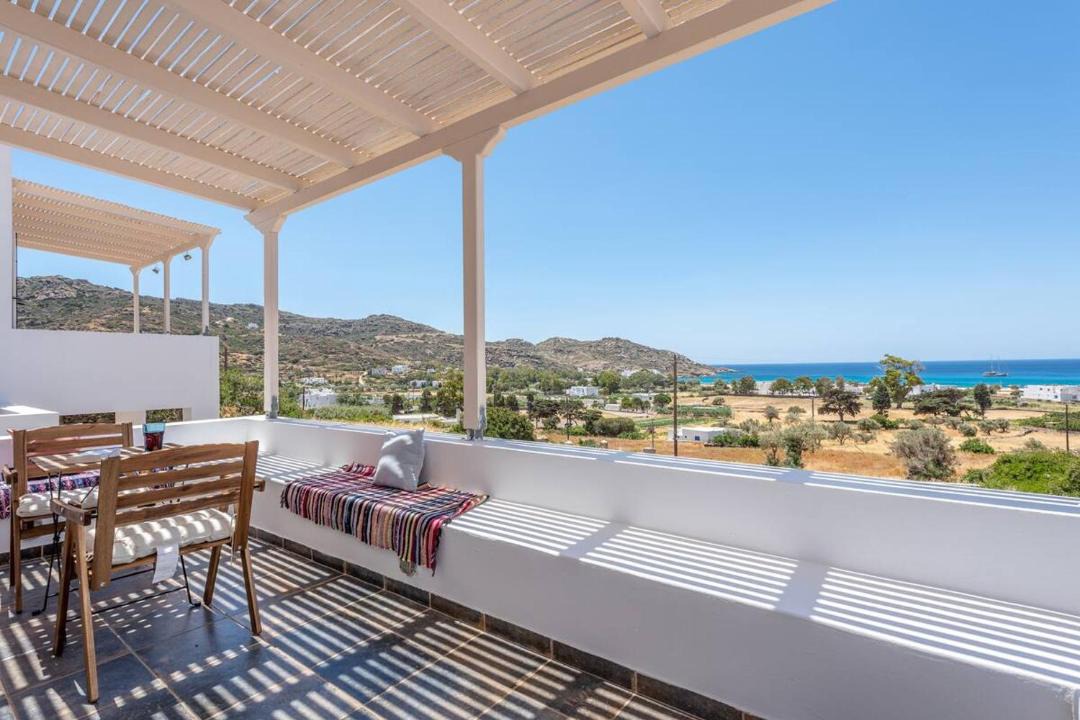Photo of Patio Balcony in Ios
