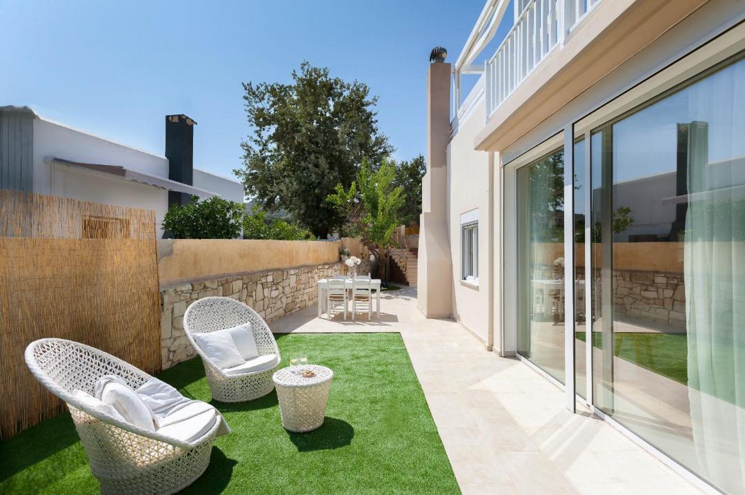 Photo of Patio Balcony in Gerani