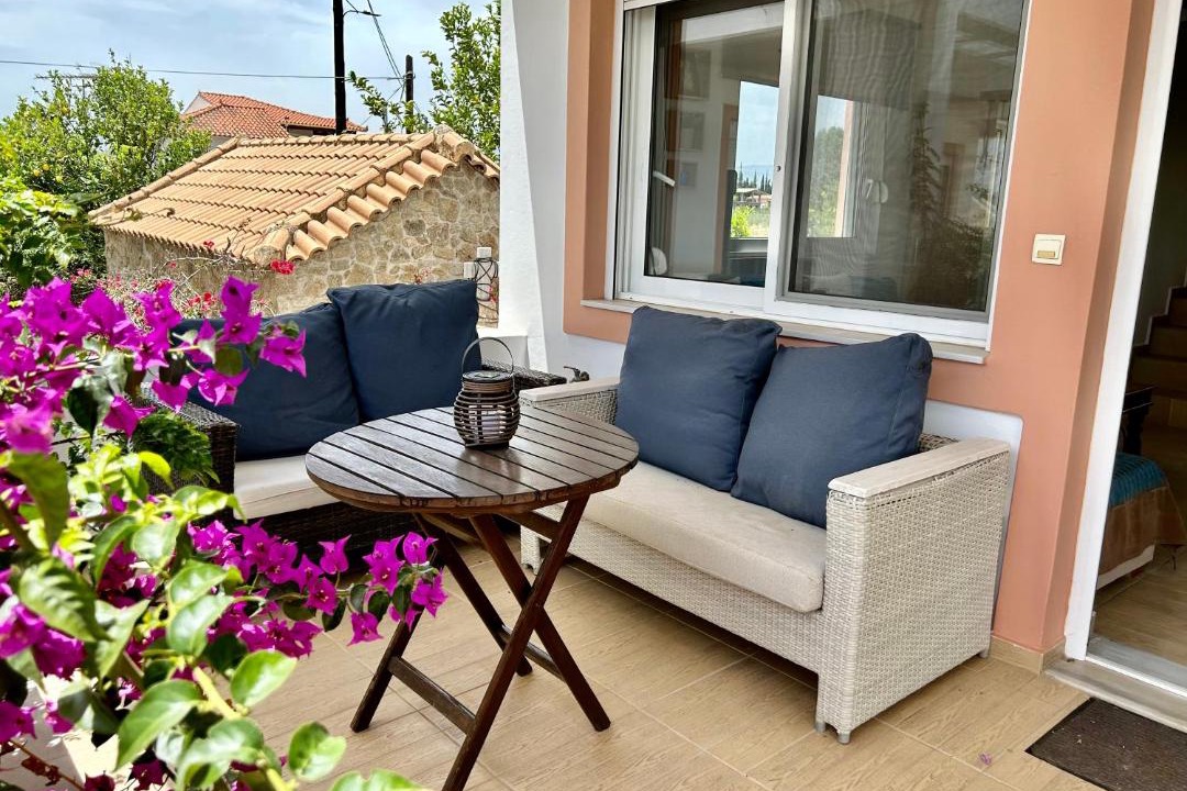 Photo of Patio Balcony in Velon