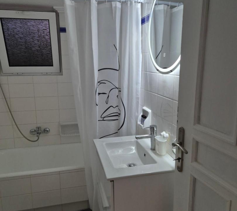 Photo of Bathroom in Vagia
