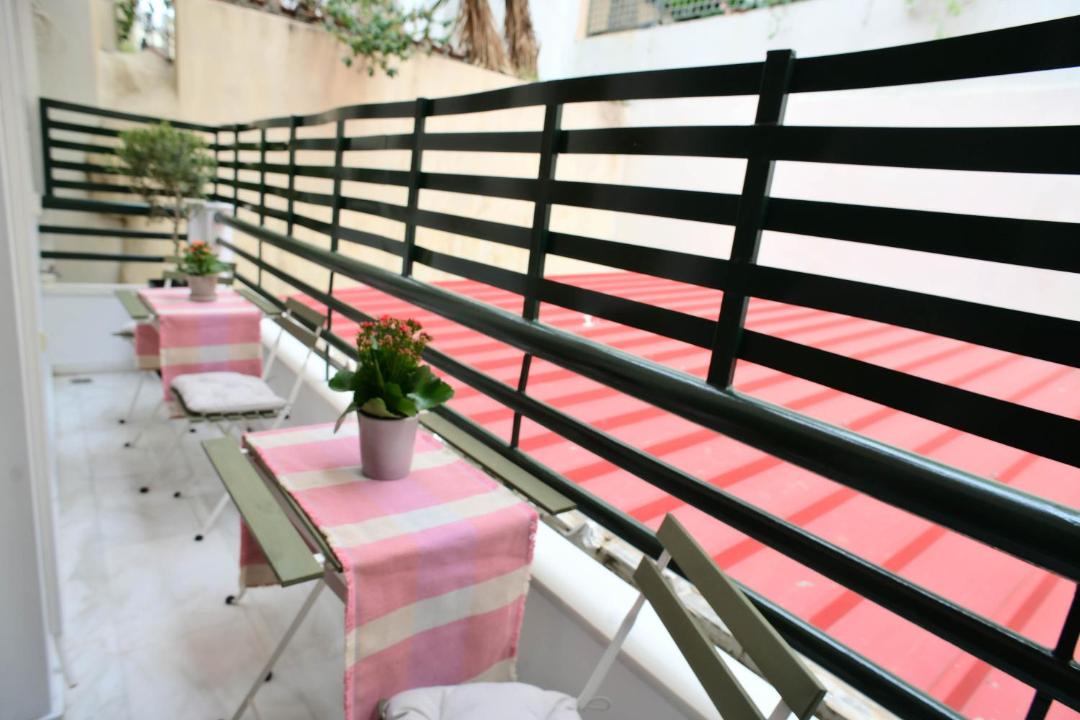 Photo of Patio Balcony in Mets