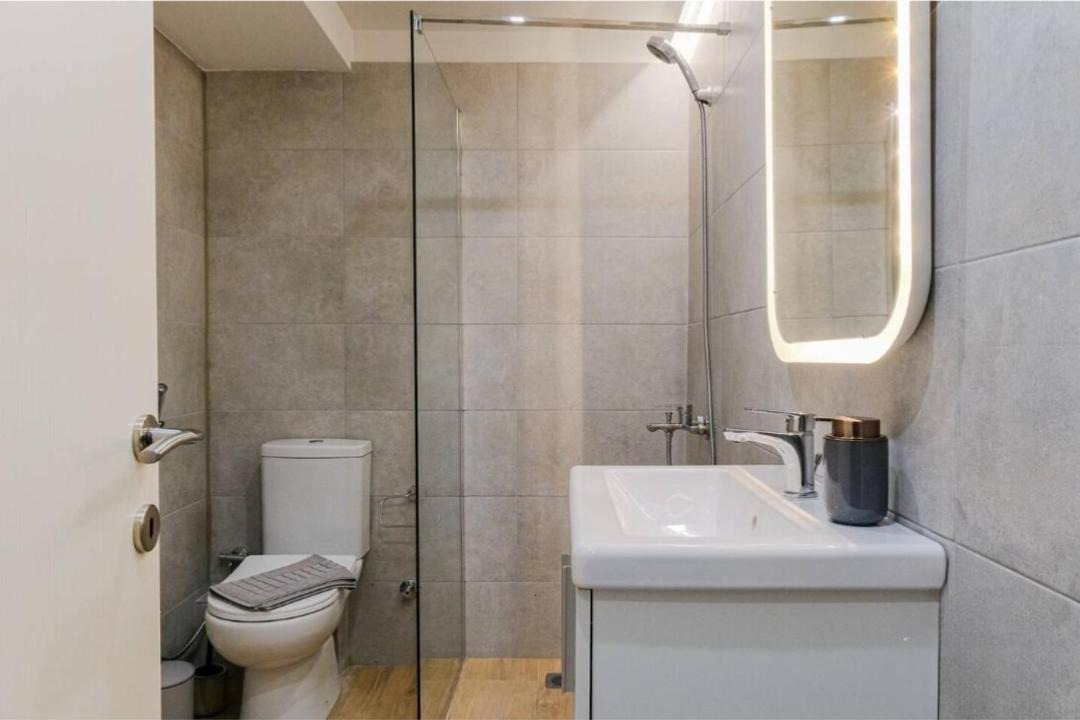 Photo of Bathroom in Ladadika