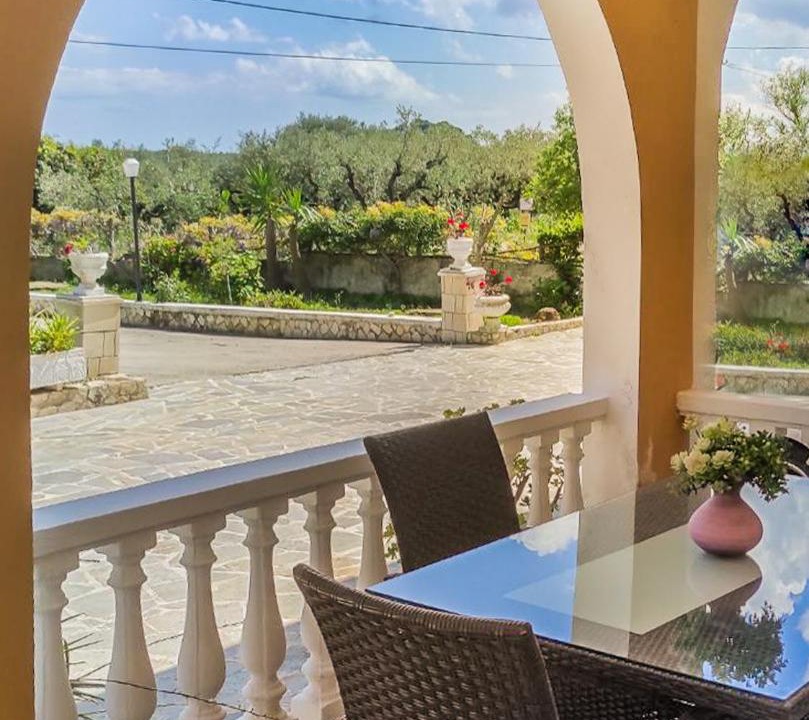 Photo of Patio Balcony in Pantokratoras