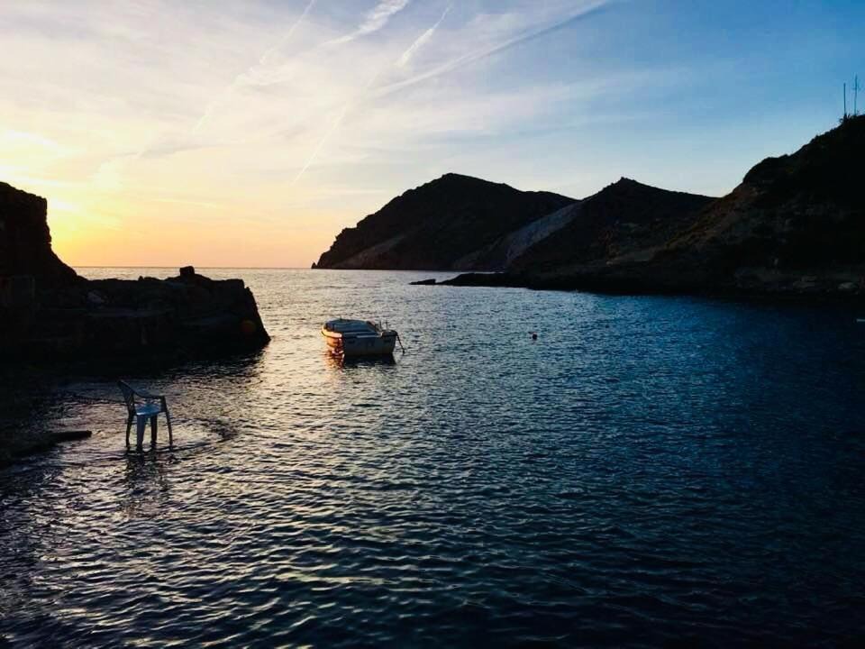 Photo of Others in Milos