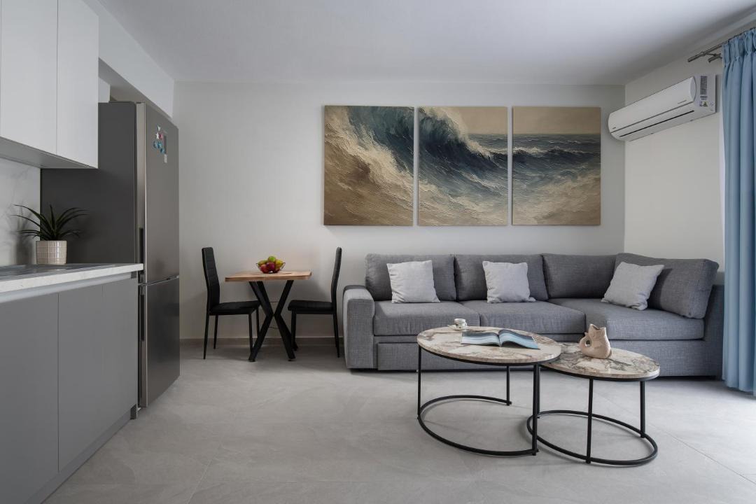 Photo of Livingroom in Polichrono