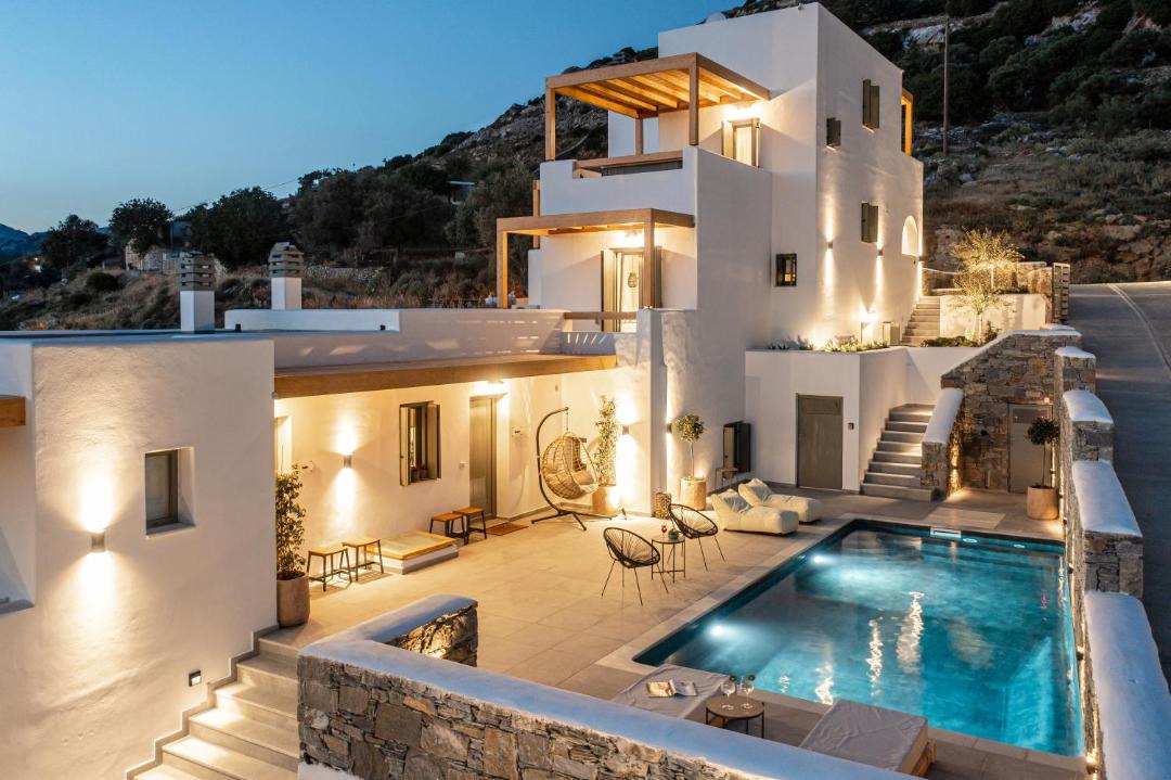 Photo of Others in Naxos