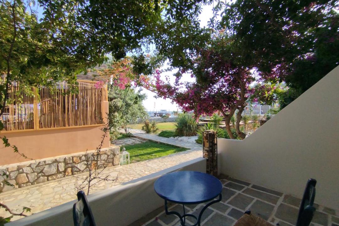 Photo of Patio Balcony in Ios