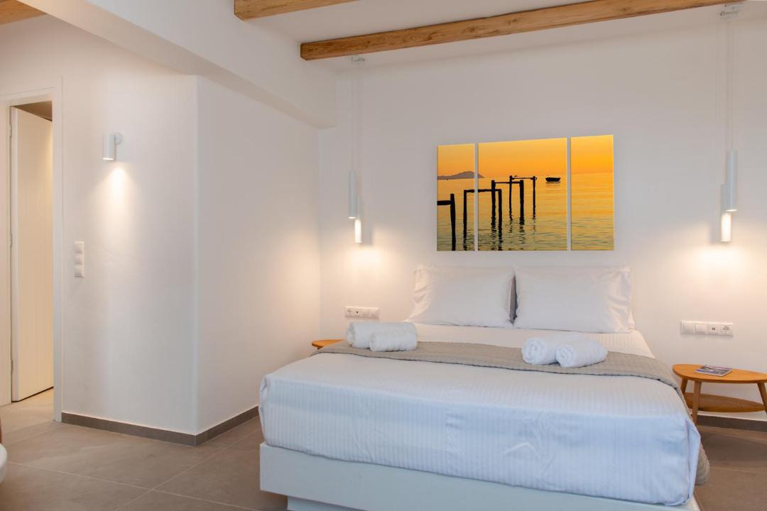 Photo of Bedroom in Platis Gialos