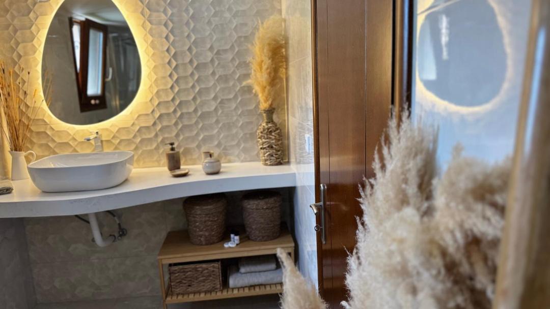 Photo of Bathroom in Lagoudi Zia