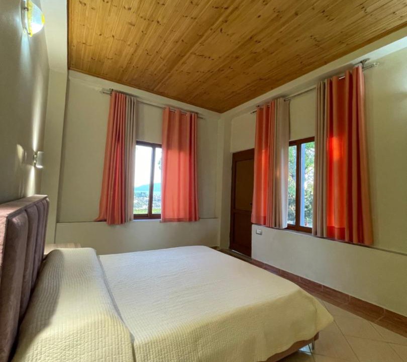 Photo of Bedroom in Mbrostar-Urë