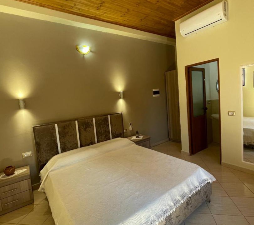 Photo of Bedroom in Mbrostar-Urë
