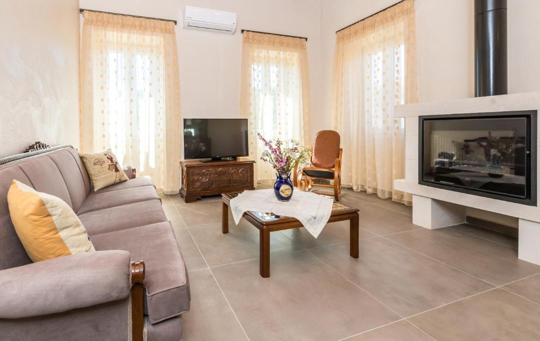 Photo of Livingroom in Loucha