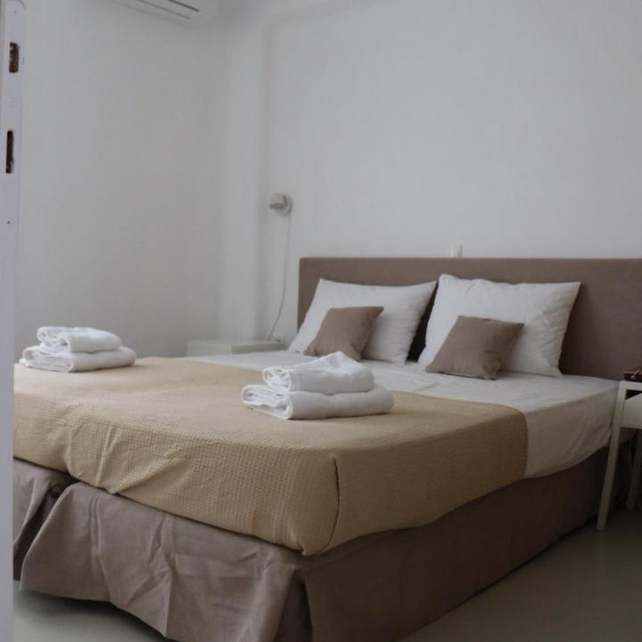 Photo of Bedroom in Ampelas