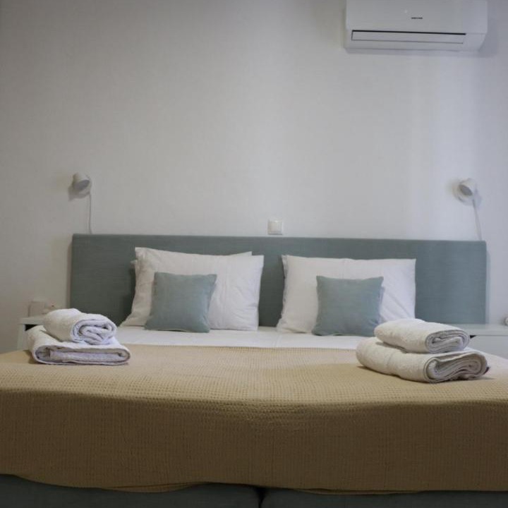 Photo of Bedroom in Ampelas
