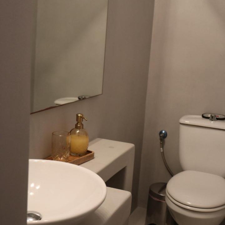 Photo of Bathroom in Ampelas