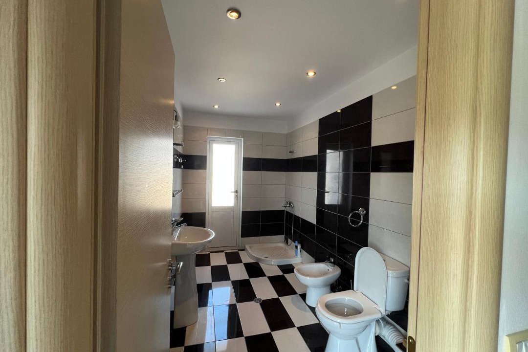 Photo of Bathroom in Permet