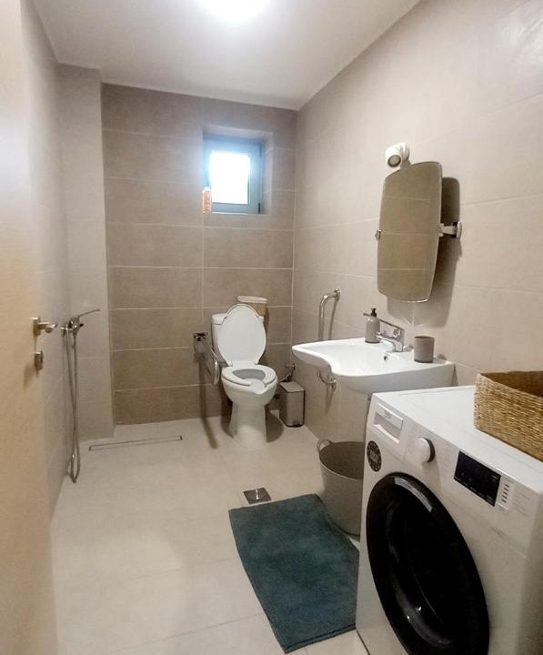 Photo of Bathroom in Lefktron