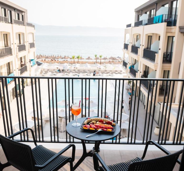 Photo of Patio Balcony in Radhime
