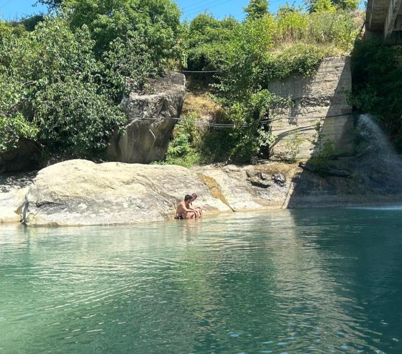 Photo of Others in Sakës
