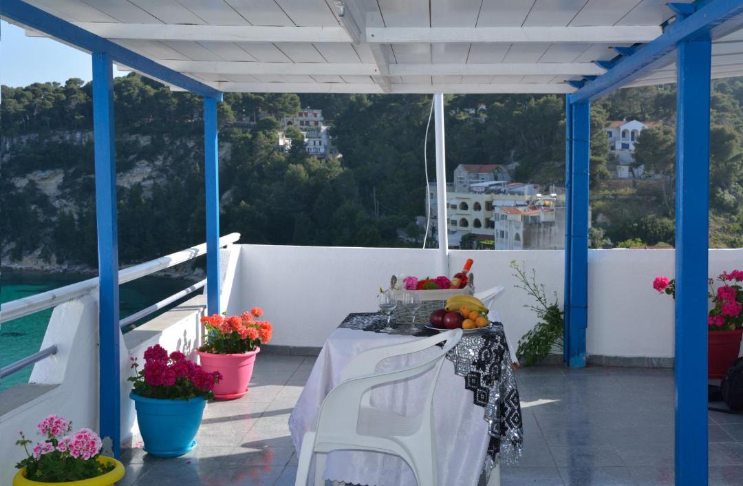 Photo of Patio Balcony in Patitiri