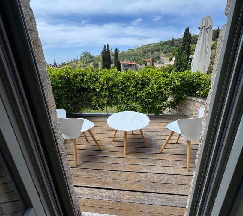 Photo of Patio Balcony in Oitylo