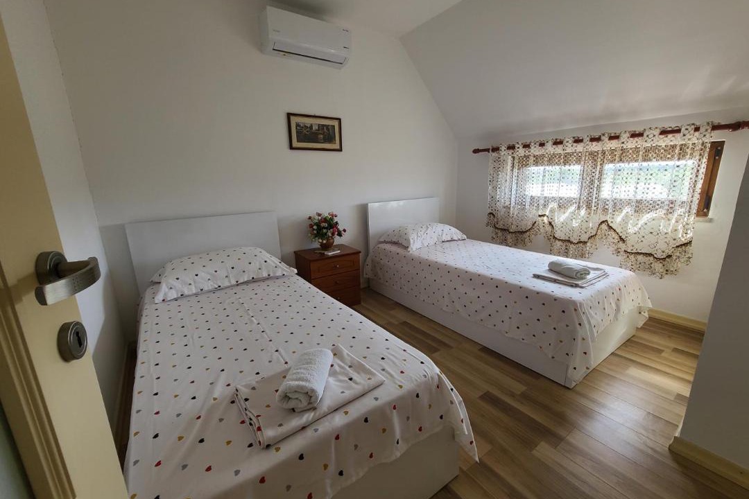 Photo of Bedroom in Divjake