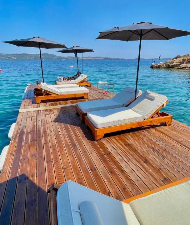 Photo of Others in Aristotelis