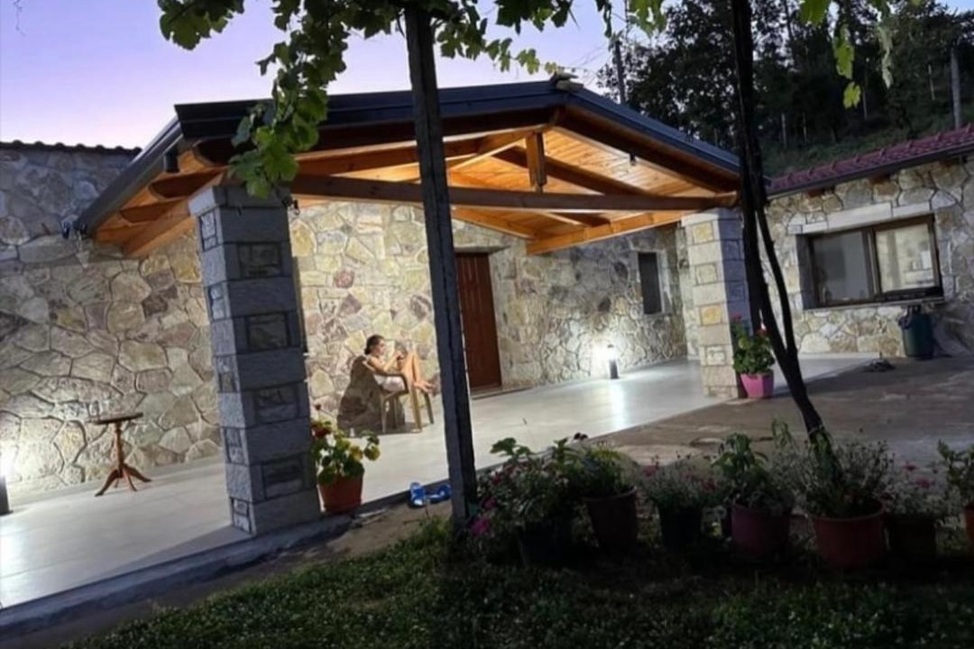 Photo of Others in Sakës