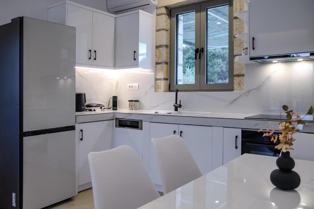 Photo of Kitchen in Geropotamos