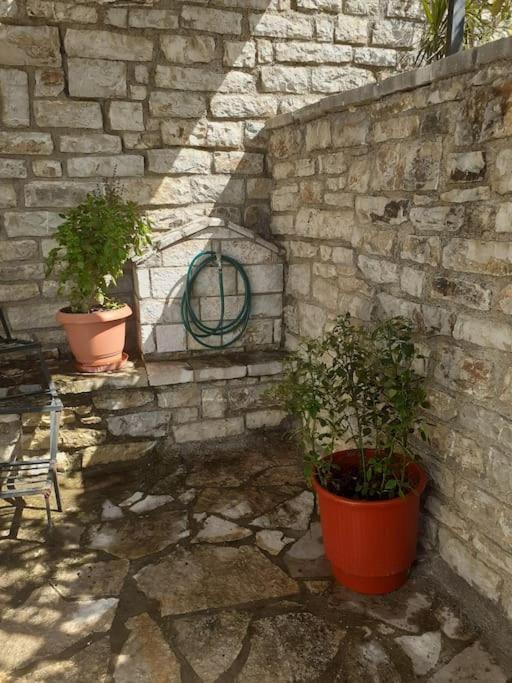 Photo of Patio Balcony in Gefira Mpania