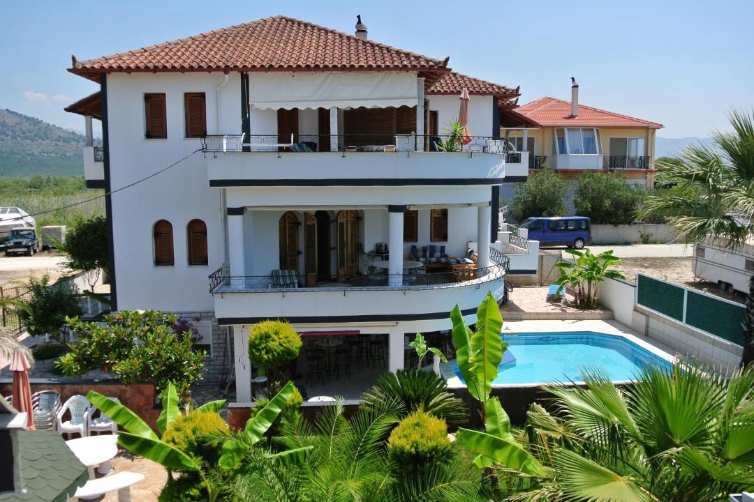 Photo of Others in Ammoudia