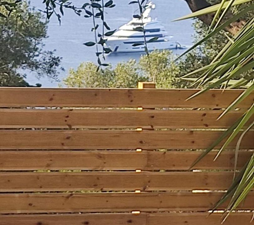 Photo of Others in Gaios