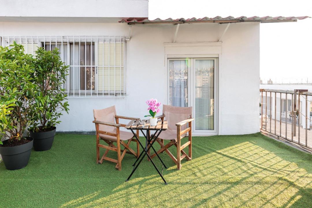 Photo of Patio Balcony in Ladadika